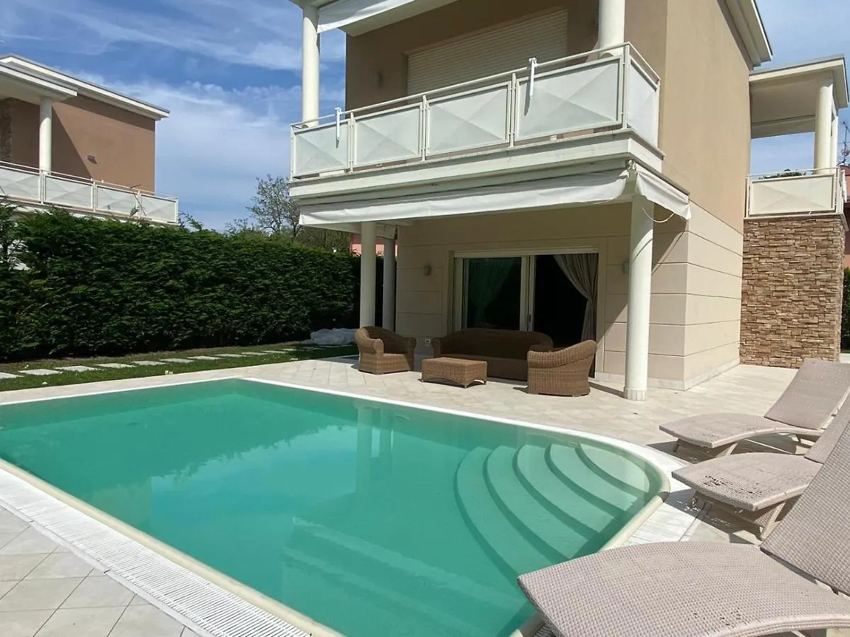 The Diamond - Luxury Villa With Private Pool Padenghe sul Garda Italy
